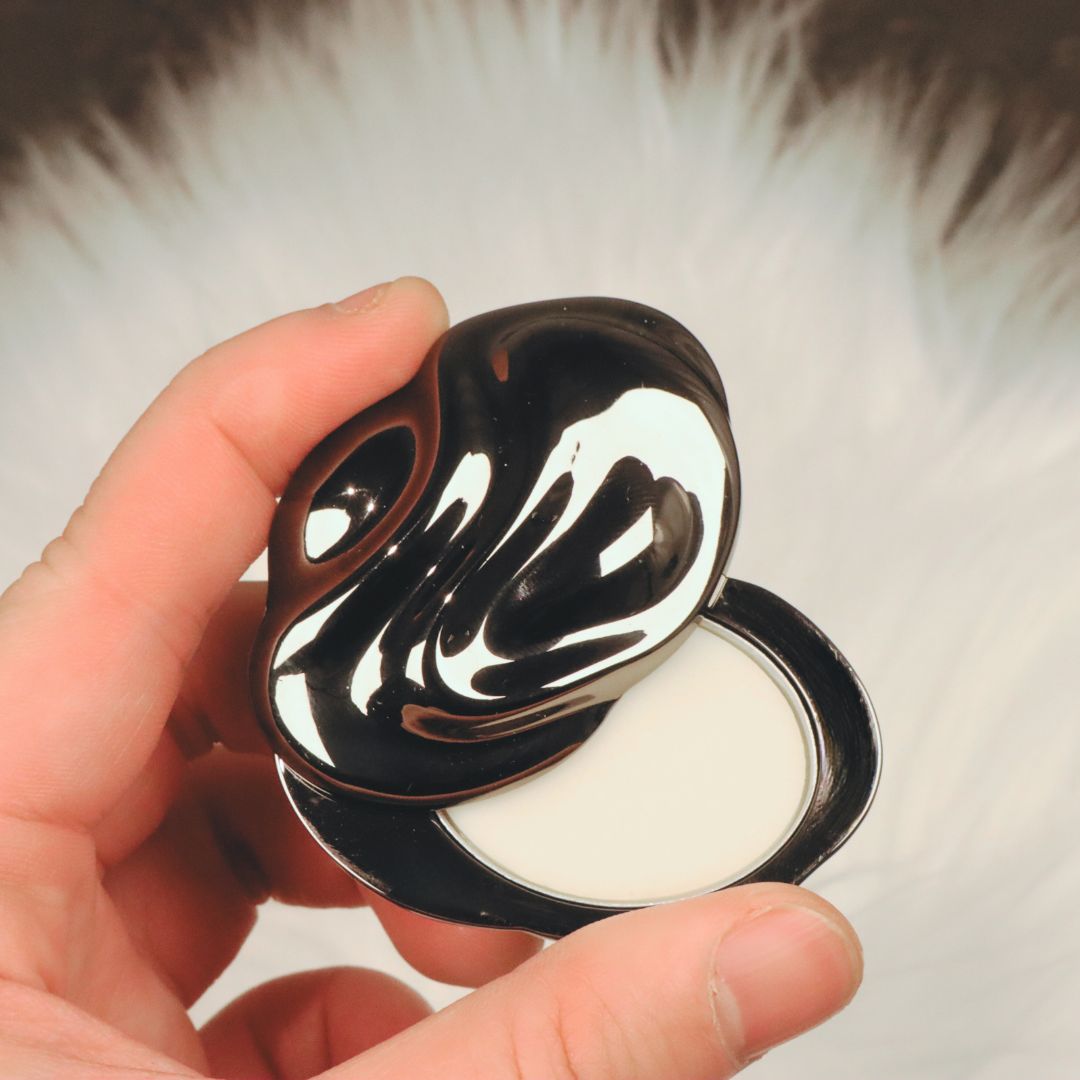 Obsidian Aura  (Yin) - Artistic Solid Perfume